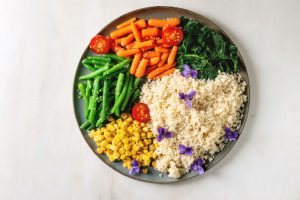 Cooked vegetables on a plate representing the Indian Plate Method adaptation for healthy diabetes recipes.